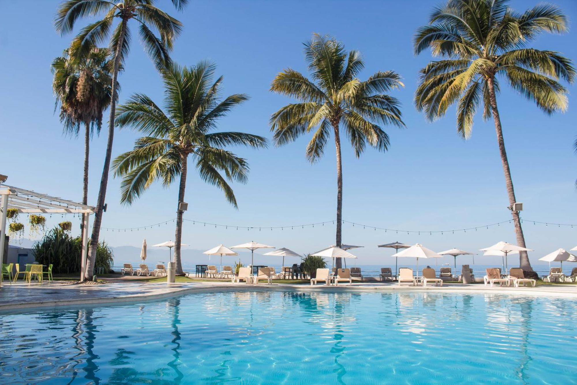 Plaza Pelicanos Club Beach Resort All Inclusive Puerto Vallarta Exterior photo