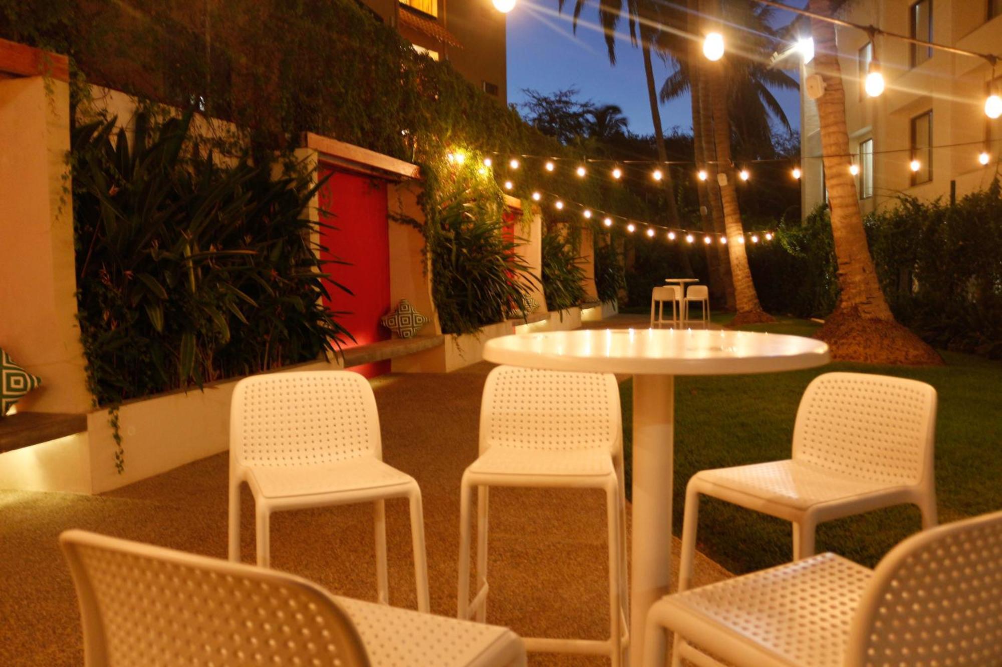 Plaza Pelicanos Club Beach Resort All Inclusive Puerto Vallarta Exterior photo
